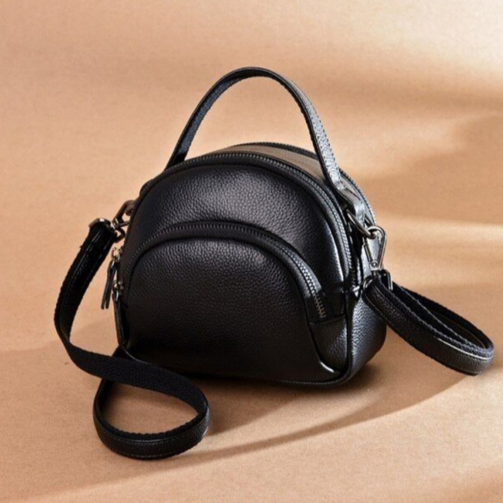 Little crossbody bag